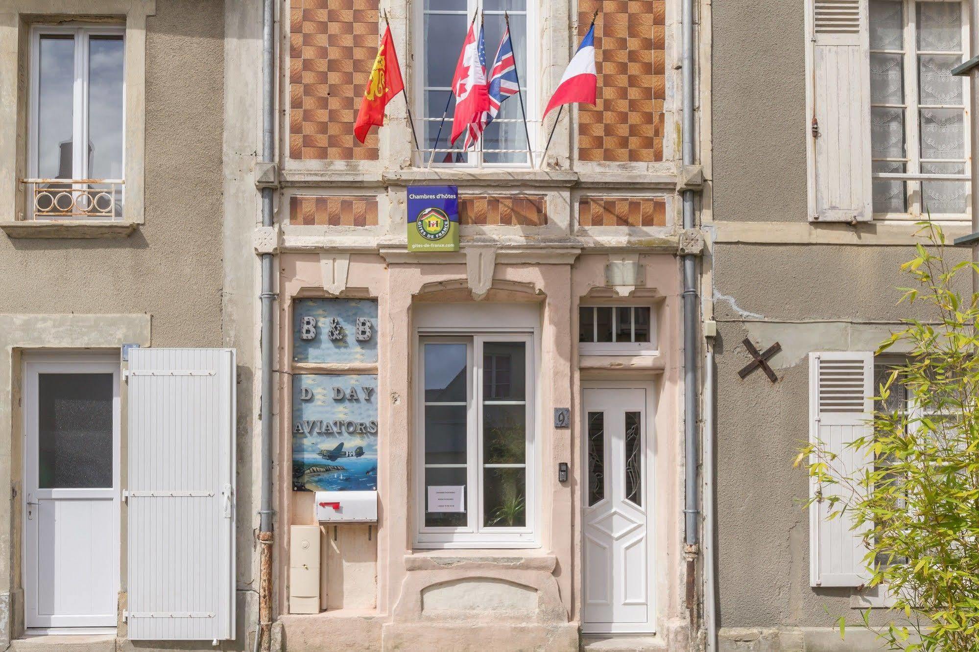Dday Aviators Hotel Arromanches-les-Bains Exterior photo